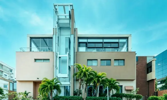 Fachada da Clínica Parsanté, local de atendimento do Dr. Bruno Biondi, ortopedista especialista em mão e punho.